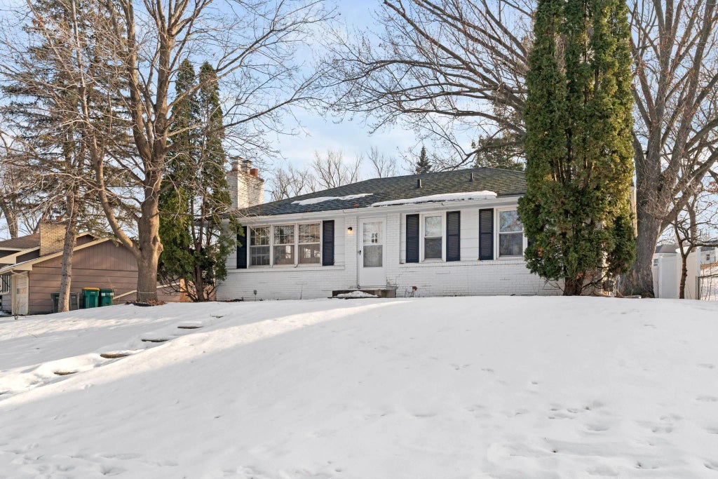 4409 W 89th Street, Bloomington