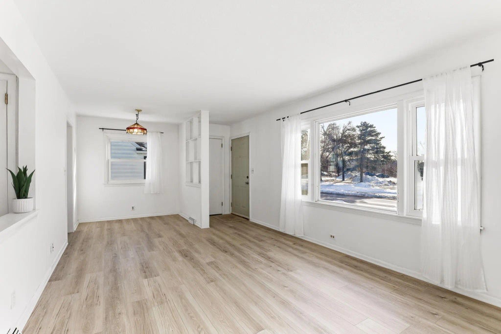 9000 Cedar Lake Road S, Saint Louis Park