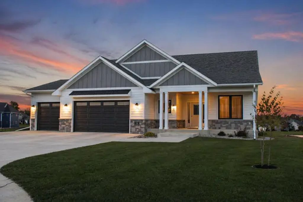 34 N Pointe Court, North Mankato