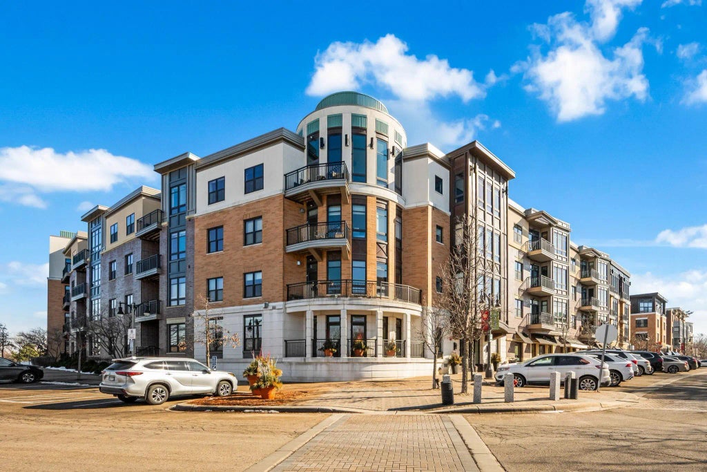 3707 Grand Way 412, Saint Louis Park