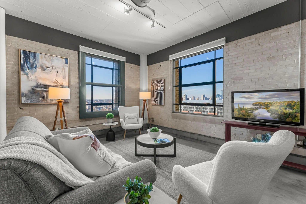 2929 Chicago Avenue 907, Minneapolis