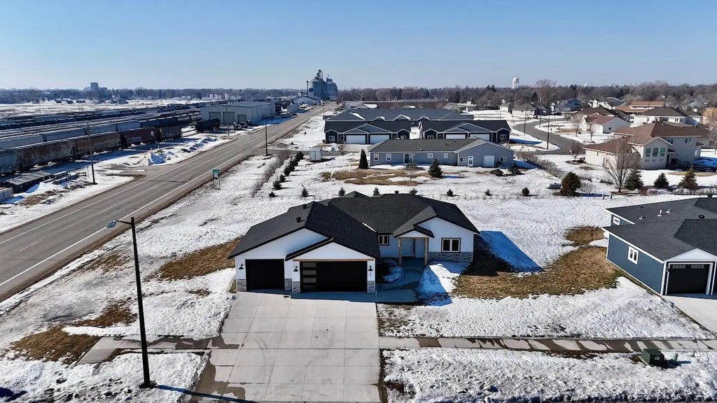 105 16th Street N, Breckenridge