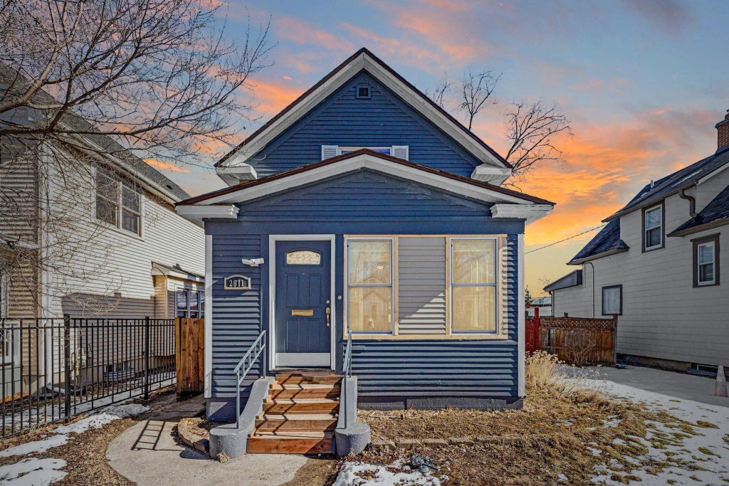 2611 Longfellow Avenue, Minneapolis