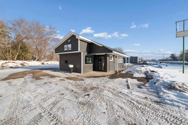 509 Main Street N, Cambridge