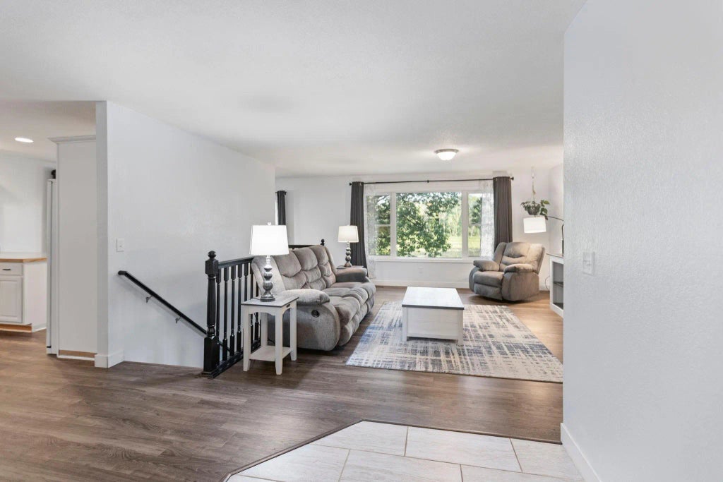 3102 8th Avenue Nw, Faribault