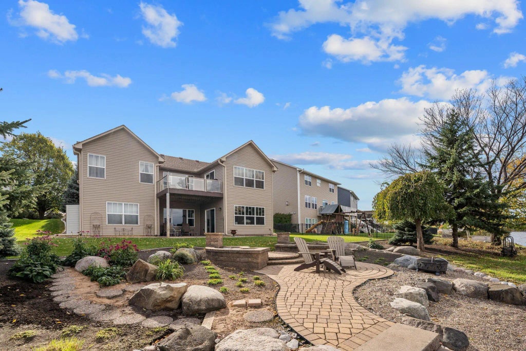 12166 Bataan Street Ne, Blaine