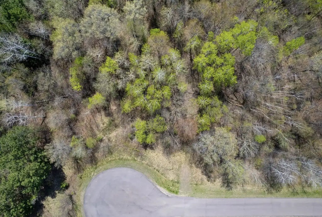 949 216th Avenue, Somerset