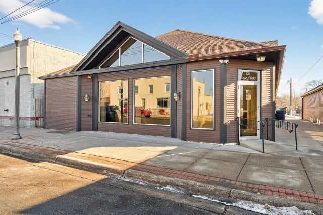 126 Adams Street S, Cambridge