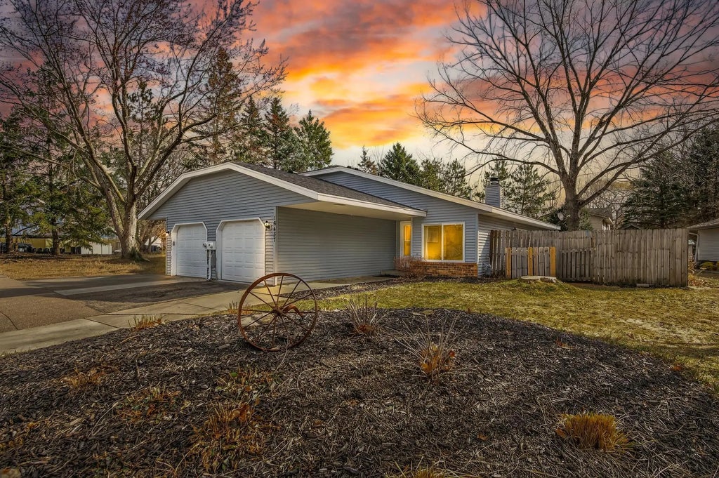 16457 Five Hawks Avenue Se, Prior Lake