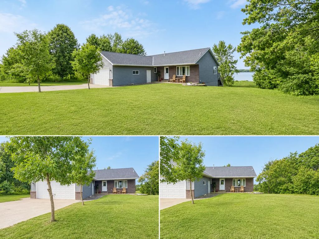 15993 154th Street Ne, Hawick