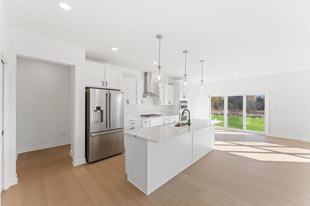 18654 Ivanhoe Street Nw, Elk River