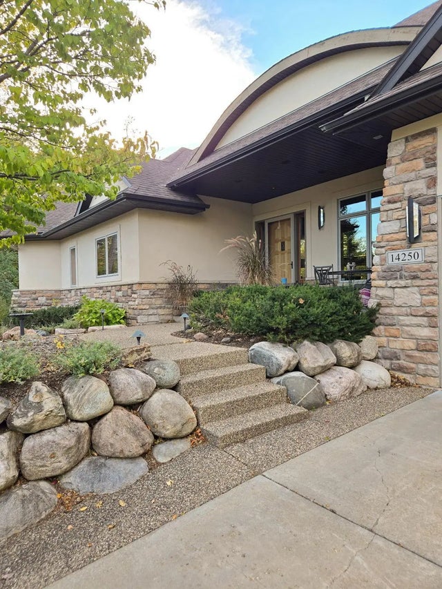 14250 Trace Ridge Road, Wayzata