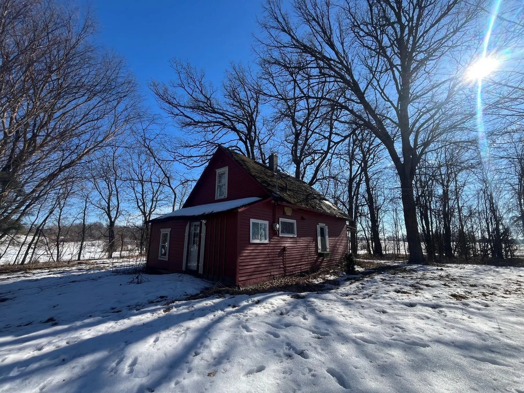 13162 State Road 48, Grantsburg
