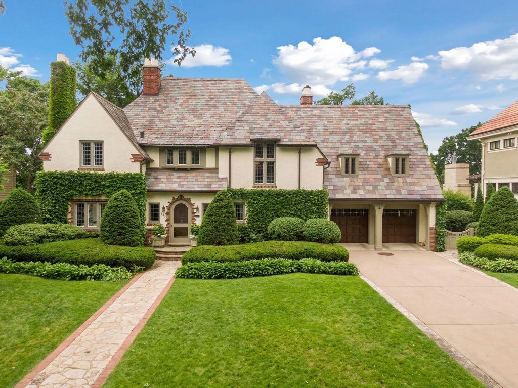 4232 Fremont Avenue S, Minneapolis