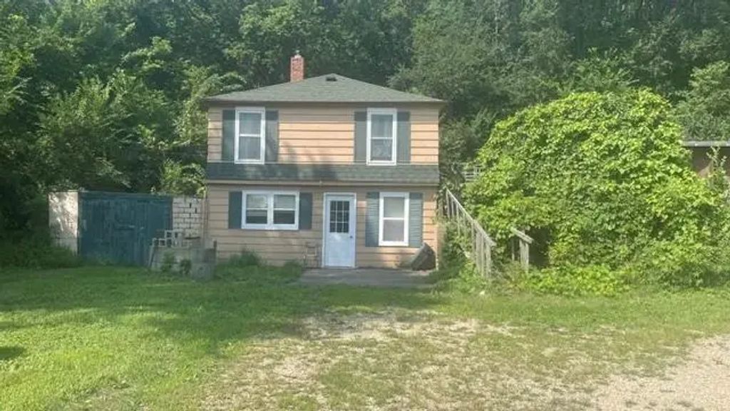 19823 Roberds Lake Boulevard, Faribault
