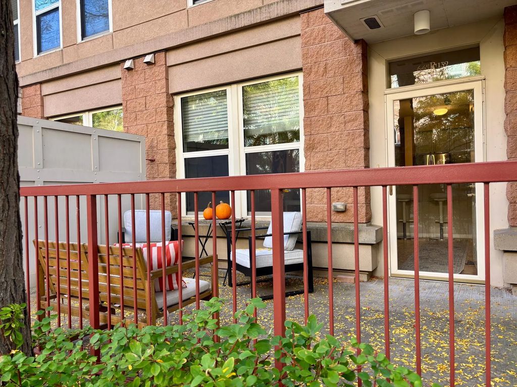 645 N 1st Street 139, Minneapolis
