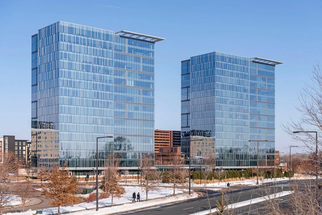 8151 33rd Avenue S 706, Bloomington