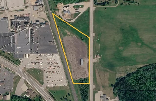 601 Main Avenue Ne, Warroad