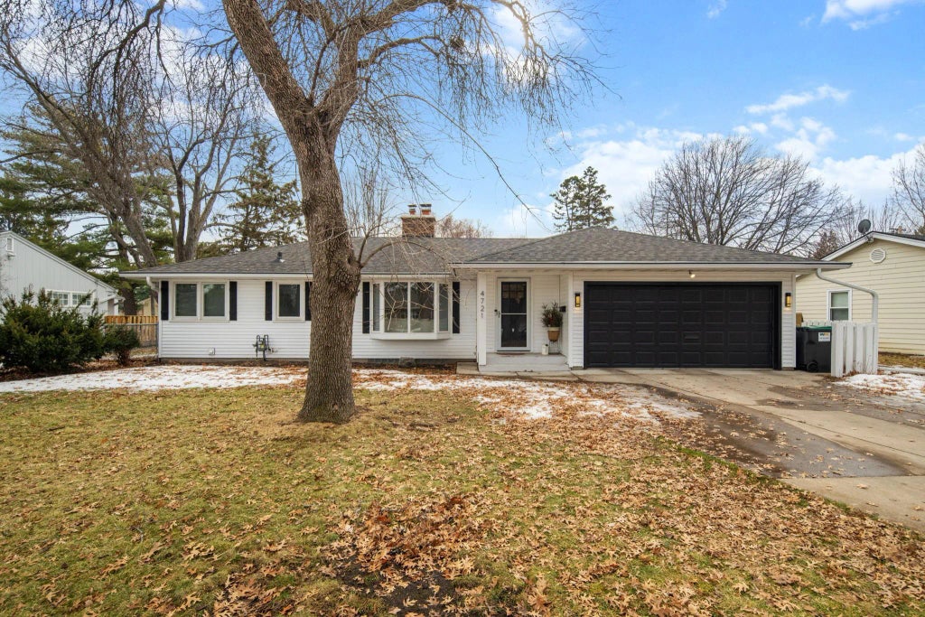 4721 Valley View Road, Edina