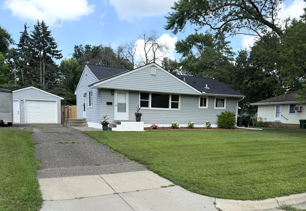 5808 Pearson Drive, Brooklyn Center