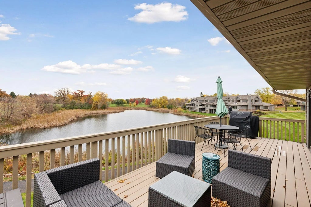 18002 Judicial Way N, Lakeville