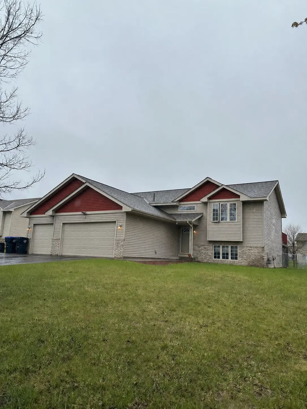 3727 Woodside Drive, Monticello