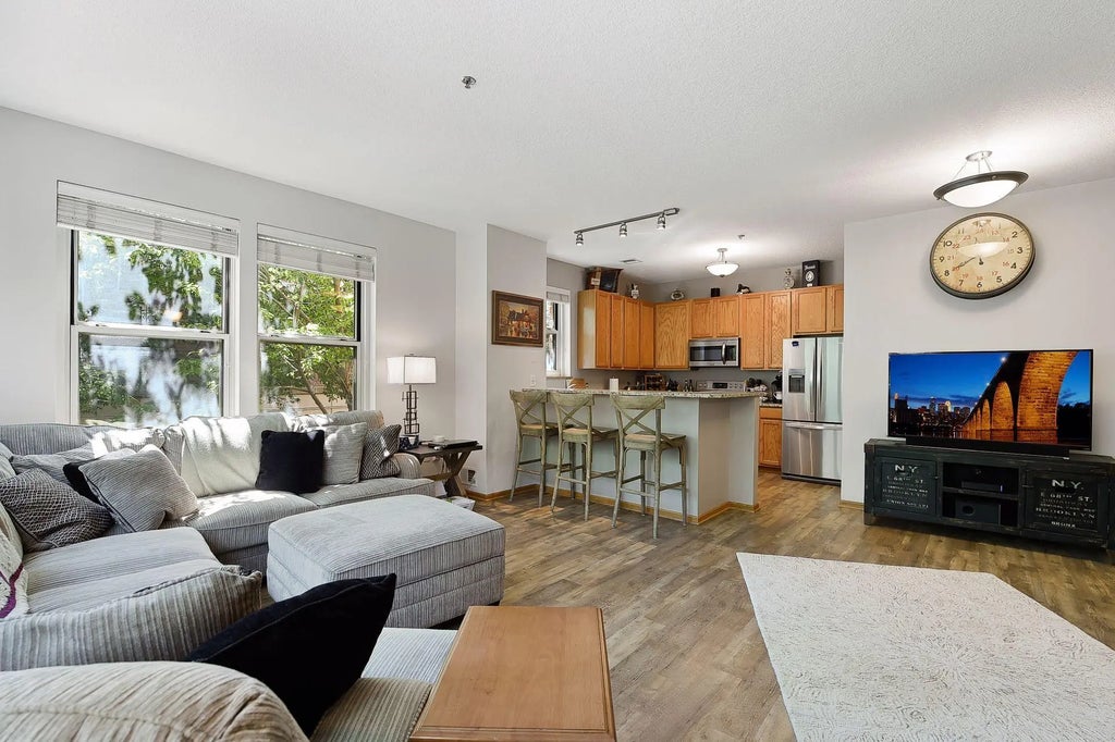 660 N 2nd Street 116, Minneapolis