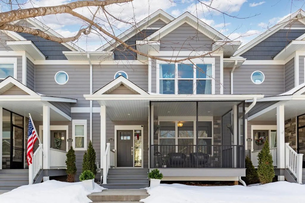 2630 Cascade Lane, Long Lake