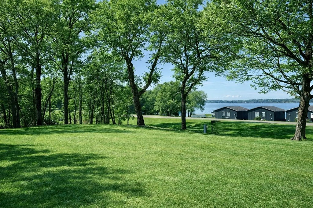 51021 Fish Lake Road, Detroit Lakes