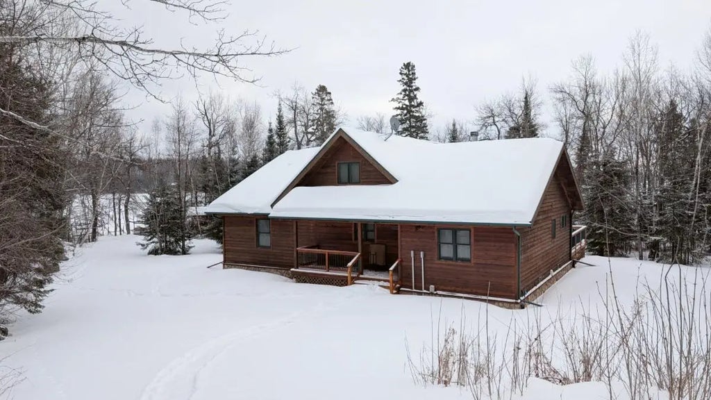 3163 Randa Road, Orr