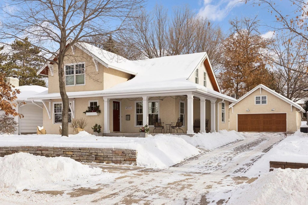 4825 Emerson Avenue S, Minneapolis