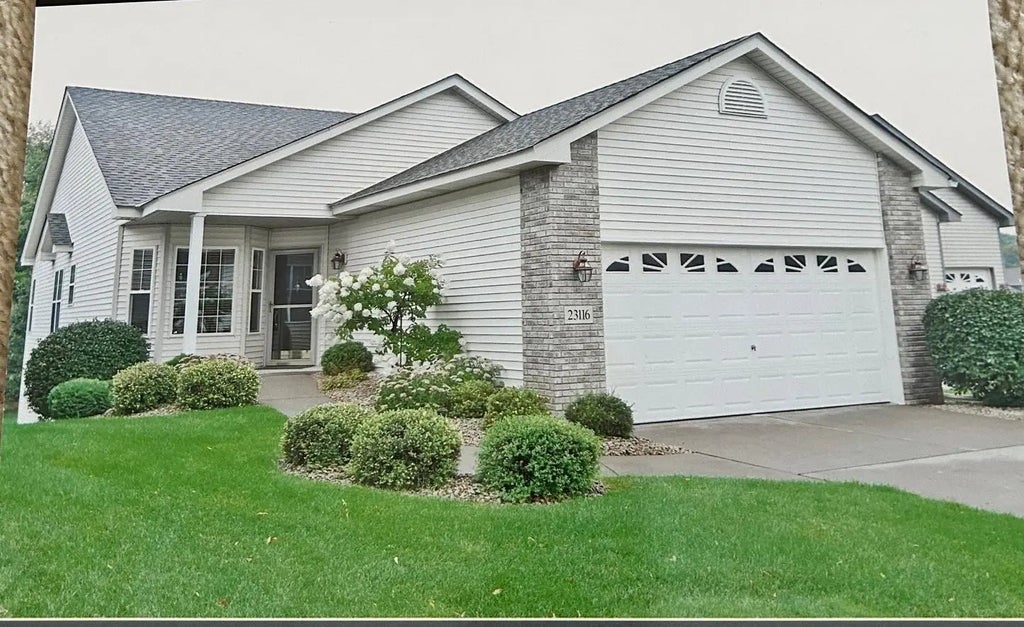 23116 Eidelweiss Street Nw, St Francis