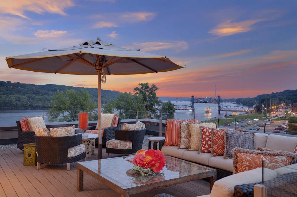 501 Main Street N 500, Stillwater