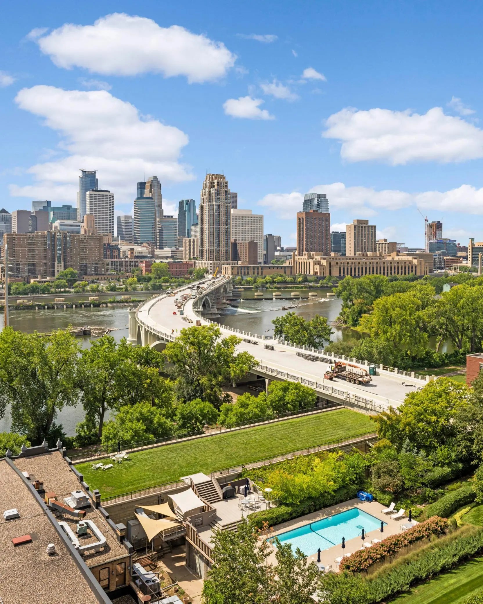 Photo of Listing #7030298