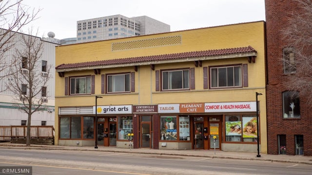 113 Broadway Avenue N, Rochester