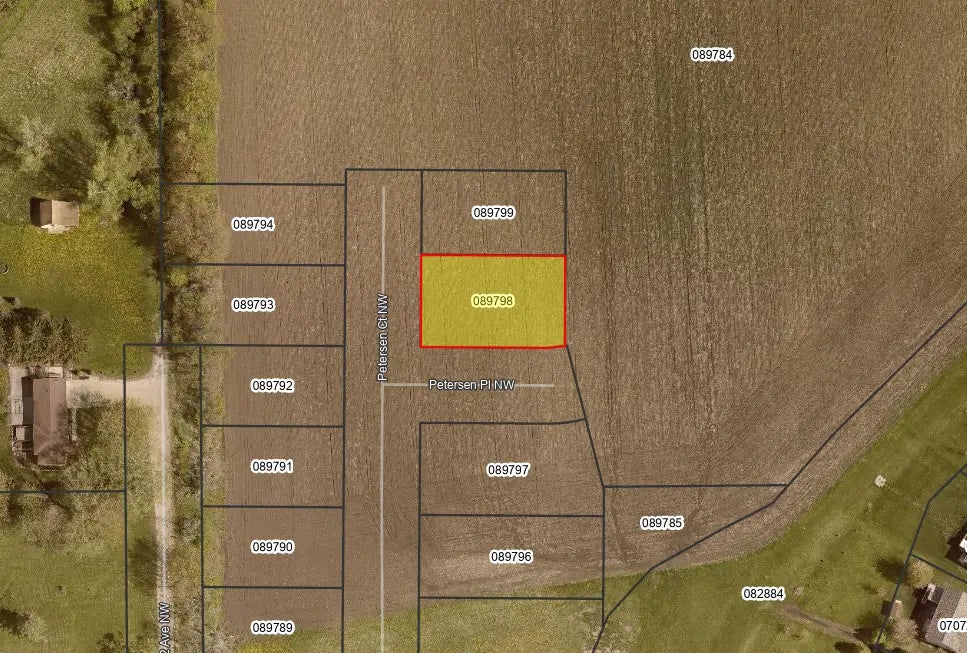 1147 Petersen Court Nw, Stewartville