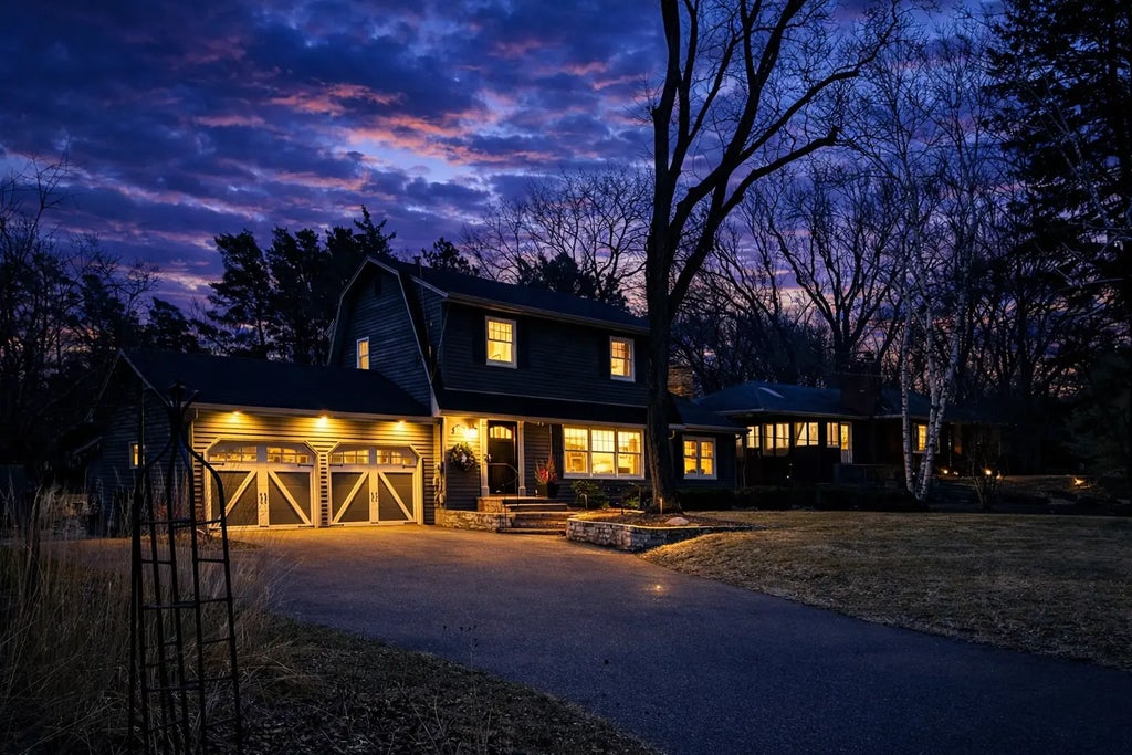 3629 Farmington Road, Hopkins