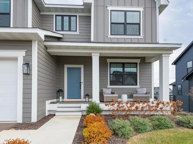 10060 Highpoint Drive, Victoria