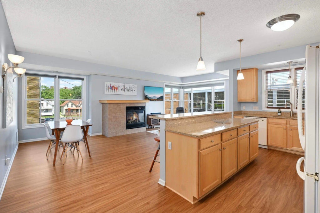 100 4th Avenue N 112, South St Paul