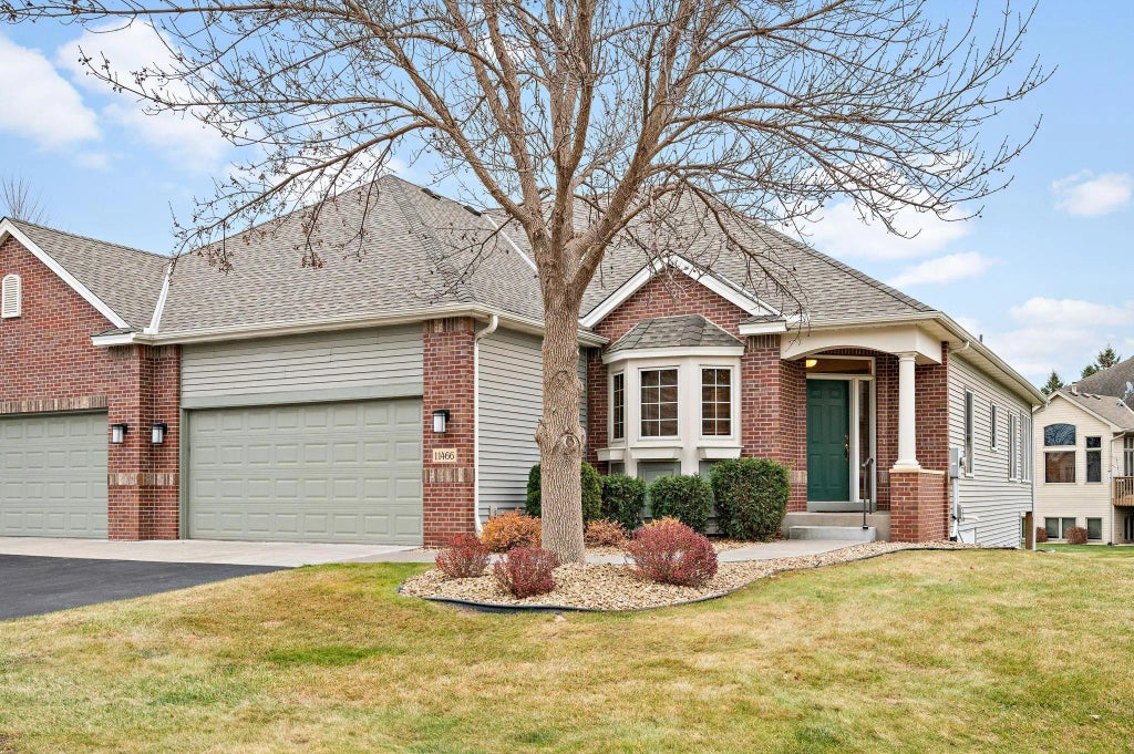 11466 Preserve Lane N, Champlin