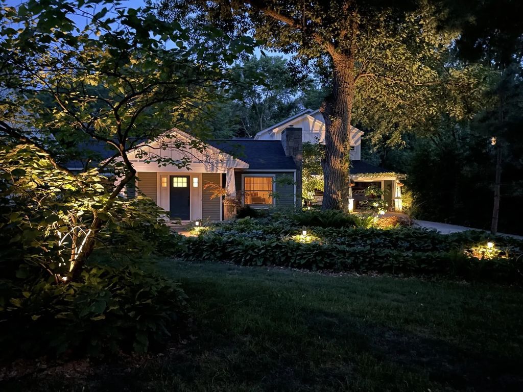 17145 9th Avenue N, Plymouth
