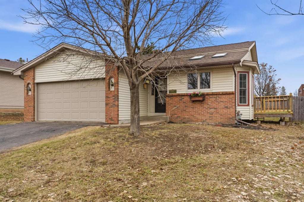 14135 Kipling Avenue S, Savage