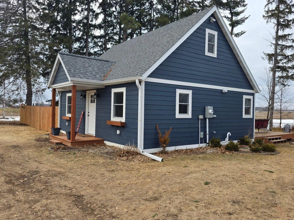 125 State Road 48, Cumberland