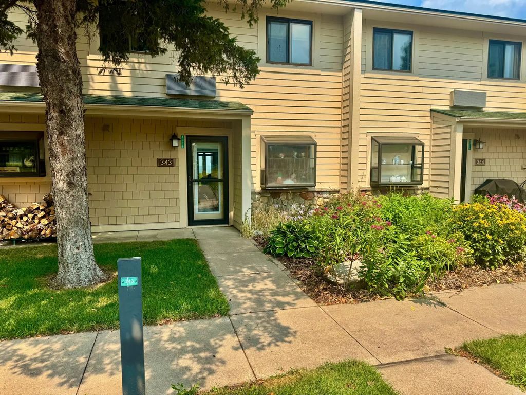 8318 Tuxedo Road 343, Onamia