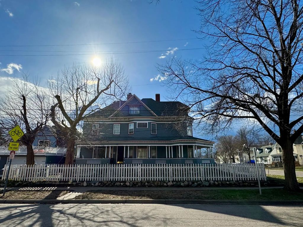 1464 Minnehaha Avenue W, Saint Paul