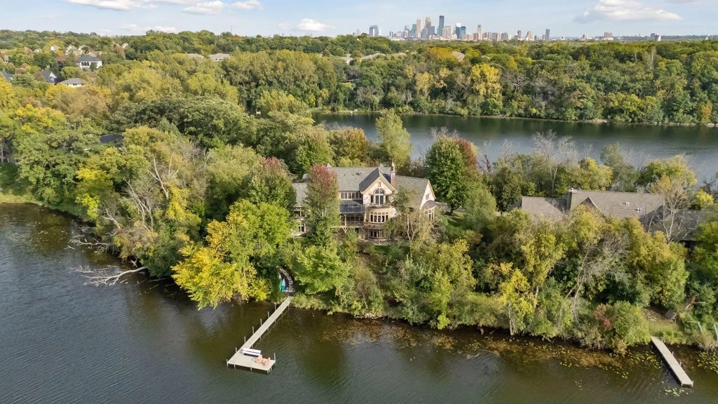 1465 Island Drive, Golden Valley