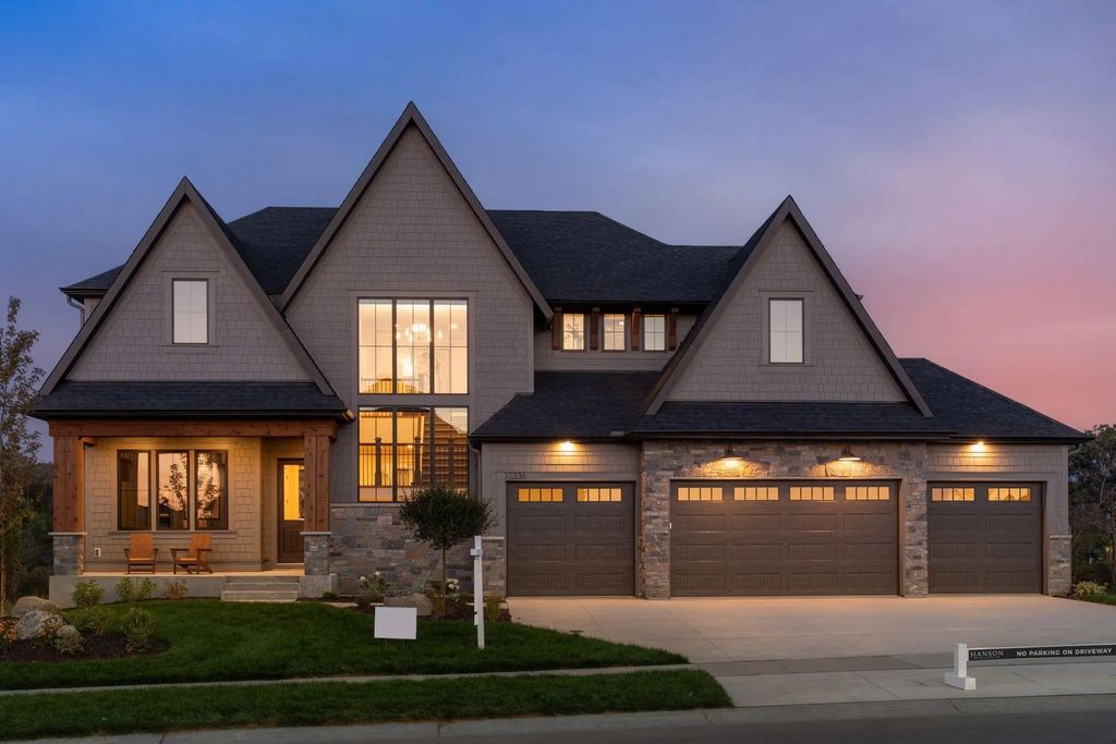 10336 Peony Lane N, Maple Grove
