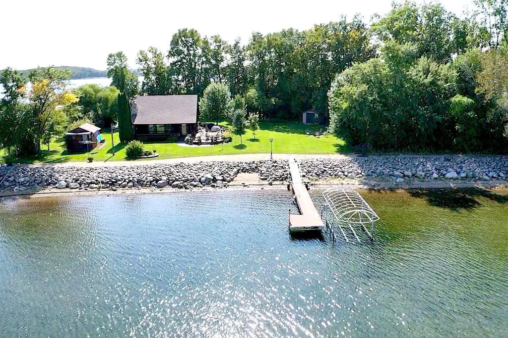 37417 S Little Mcdonald Drive, Perham