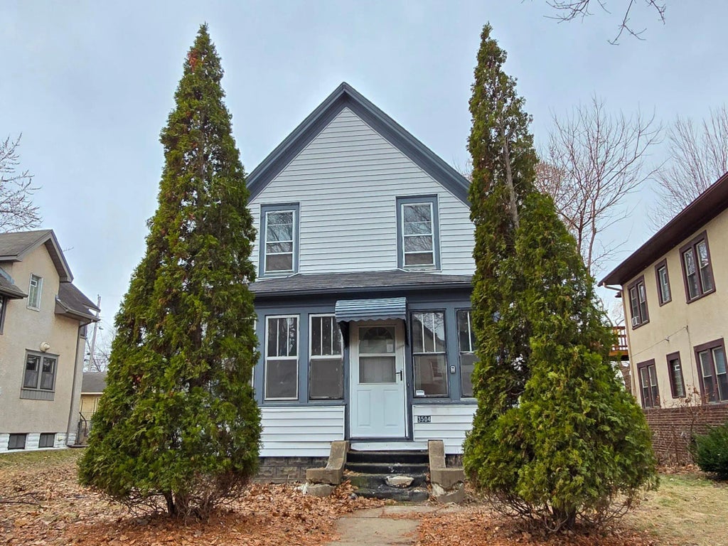 3504 19th Avenue S, Minneapolis