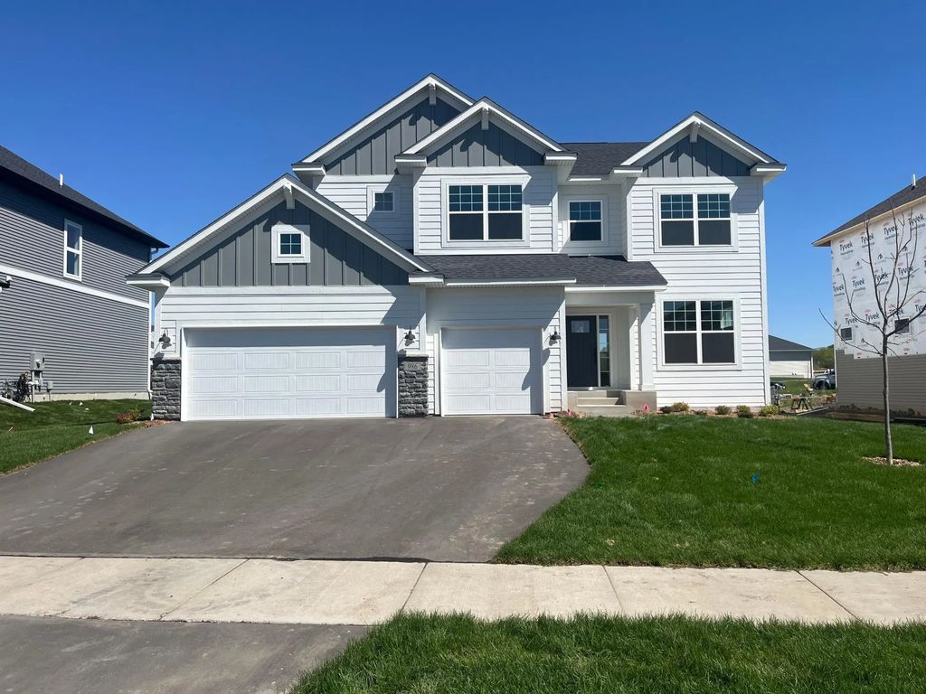 986 Big Woods Drive, Delano